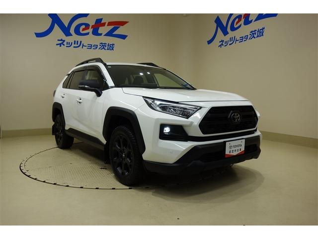 ＲＡＶ４ アドベンチャー　オフロードパッケージＩＩ　ディスプレイオーディオナビ　フルセグＴＶ　ブルートゥース　リヤカメラ　ＥＴＣ　ドライブレコーダ　スマートキー　オートエアコン　シートＡ／Ｃ　クルーズコントロール　ＬＥＤライト　セーフティセンス　アルミ（5枚目）