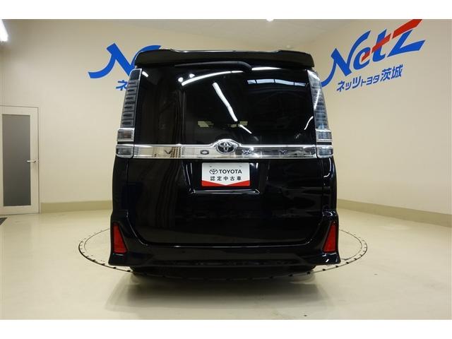 ヴォクシー ZS 煌III プリクラッシュ スマートキ アイスト DVD再生機能 記録簿付き 横滑り防止装置 ナビTV アルミ 三列シート WAC 盗難防止 オートエアコン キーレス ETC装備 パワステ メモリナビ クルコン(8枚目)