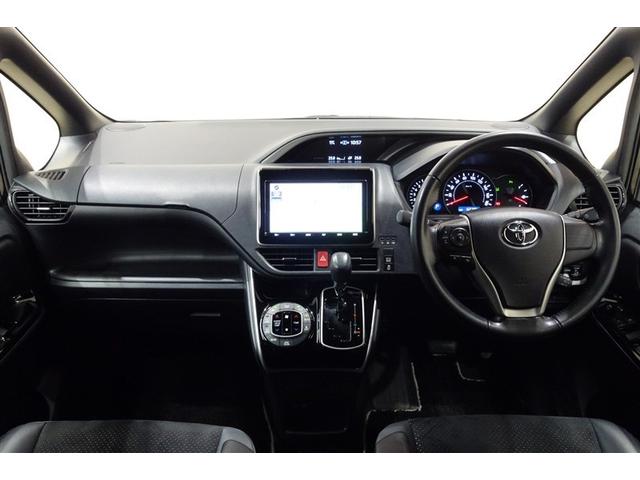 ヴォクシー ZS 煌III プリクラッシュ スマートキ アイスト DVD再生機能 記録簿付き 横滑り防止装置 ナビTV アルミ 三列シート WAC 盗難防止 オートエアコン キーレス ETC装備 パワステ メモリナビ クルコン(11枚目)