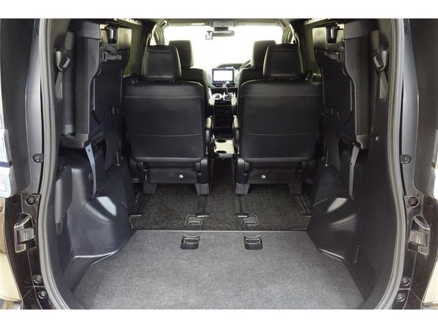 ヴォクシー ZS 煌III プリクラッシュ スマートキ アイスト DVD再生機能 記録簿付き 横滑り防止装置 ナビTV アルミ 三列シート WAC 盗難防止 オートエアコン キーレス ETC装備 パワステ メモリナビ クルコン(31枚目)