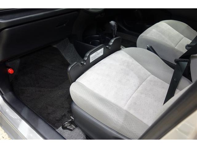 ヴィッツ U 1オーナー 記録簿あり アルミホイール 盗難防止システム キーレス ABS エアコン スマートキー パワステ ナビTV ワンセグTV パワーウィンドウ ETC メモリーナビ エアバッグ 両席エアバック(21枚目)