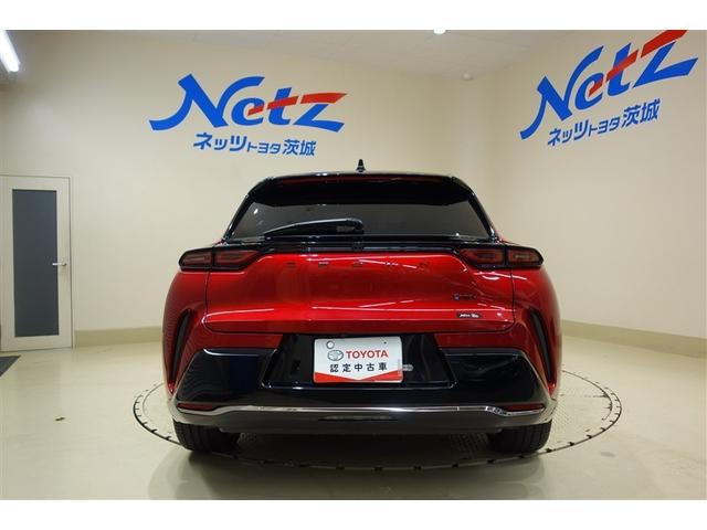 クラウンスポーツ Ｚ　ムーンルーフ　ＡＷＤ　フルセグテレビ　１オーナー　ＥＴＣ車載器　ＴＶナビ　クルコン　横滑り防止装置　エアバッグ　本革　ＡＣ１００Ｖ　ミュージックプレイヤー接続可　メモリナビ　ドラレコ　キーレス　ＡＢＳ（7枚目）