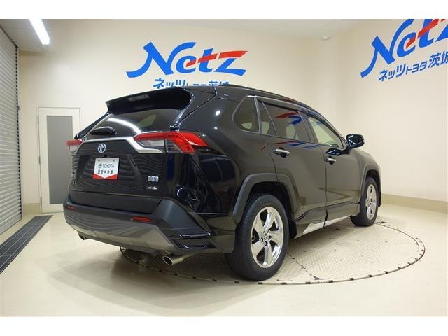 ＲＡＶ４ ハイブリッドＧ　衝突被害軽減装置　ＡＣ１００Ｖ電源　エアロ　ワンオーナ－　バックモニター　整備記録簿　地デジＴＶ　ＬＥＤヘッドライト　スマキー　電動シ－ト　ＡＷＤ　ＴＶナビ　パワステ　横滑り防止装置　クルコン　ＡＡＣ（7枚目）