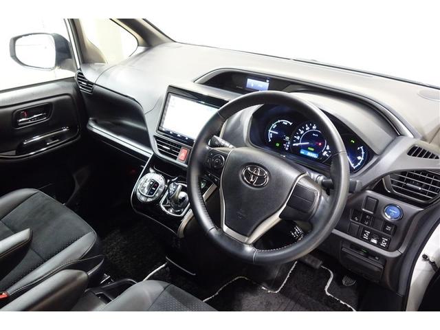 ヴォクシー ハイブリッドＺＳ　煌ＩＩＩ　アイドリングストップ　地デジＴＶ　リヤカメラ　１オナ車　Ｗエアコン　スマートキー　ミュージックプレイヤー接続可　ＤＶＤ再生可　クルコン　ＶＳＣ　キーレス　アルミホイール　ナビ＆ＴＶ　ＬＥＤヘッドランプ（25枚目）