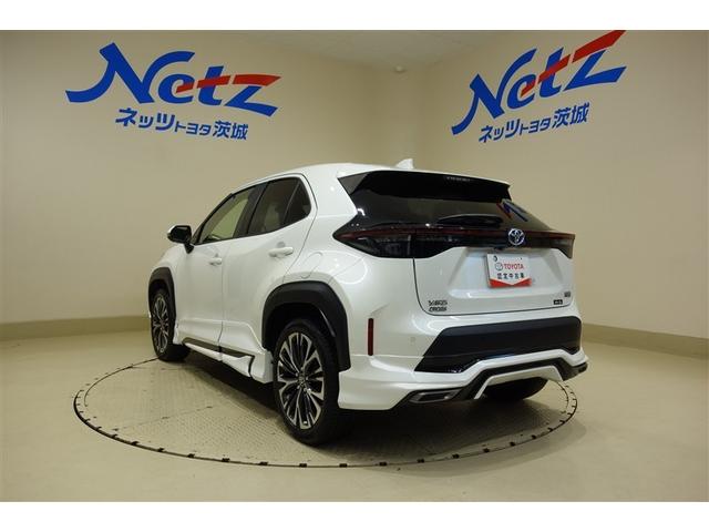 ヤリスクロス ハイブリッドＺ　フルエアロ　ディスプレイオーディオナビ　フルセグＴＶ　ブルートゥース　全周囲カメラ　ＥＴＣ　スマートキー　オートエアコン　シートヒーター　ＬＥＤライト　クルーズコントロール　セーフティセンス　アルミ（9枚目）