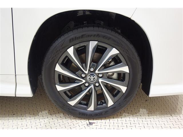 ヴォクシー ハイブリッドＳ－Ｚ　パワーウィンドウ　ＤＶＤ再生機能　インテリキー　横滑防止装置　地デジＴＶ　アクティブクルーズコントロール　１オナ　フルオートエアコン　リアカメラ　エアバッグ　ＡＢＳ　１００Ｖ充電　ナビＴＶ　ＷＡＣ（35枚目）