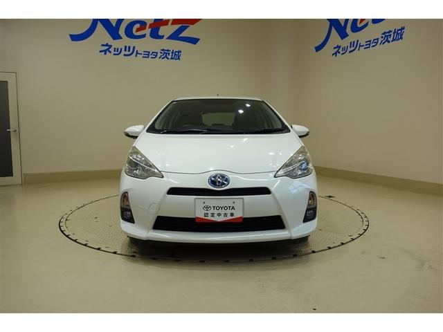 アクア Ｇ　バックモニタ　セキュリティー　メンテナンスノート　デュアルエアバック　ナビＴＶ　Ｉ－ＳＴＯＰ　パワーウィンドウ　地デジ　ＥＳＣ　ＡＴエアコン　ＡＢＳ　パワーステアリング　アルミ　運転席エアバッグ（4枚目）