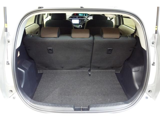 アクア Ｇ　バックモニタ　セキュリティー　メンテナンスノート　デュアルエアバック　ナビＴＶ　Ｉ－ＳＴＯＰ　パワーウィンドウ　地デジ　ＥＳＣ　ＡＴエアコン　ＡＢＳ　パワーステアリング　アルミ　運転席エアバッグ（24枚目）