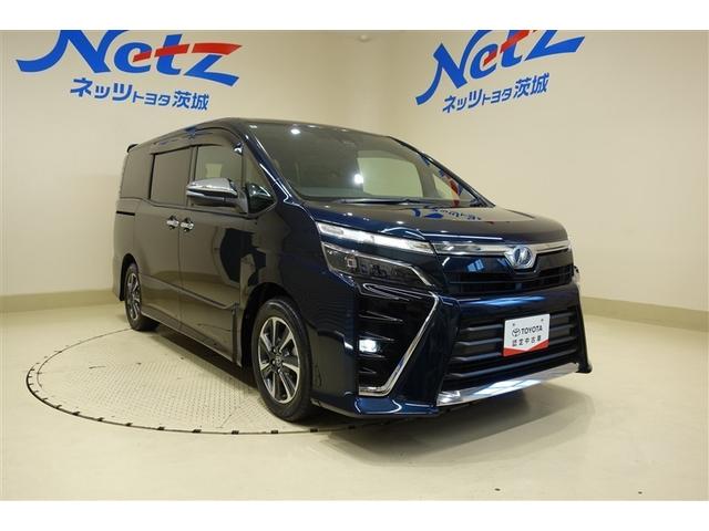 ヴォクシー ZS 煌 地上デジタル TSS 両側パワードア アイドリングストップ車 パワーウィンド 横滑防止 整備記録簿 DVD可 盗難防止装置 スマートエントリー Bカメラ AUX LEDヘッドライト メモリーナビ AW(5枚目)
