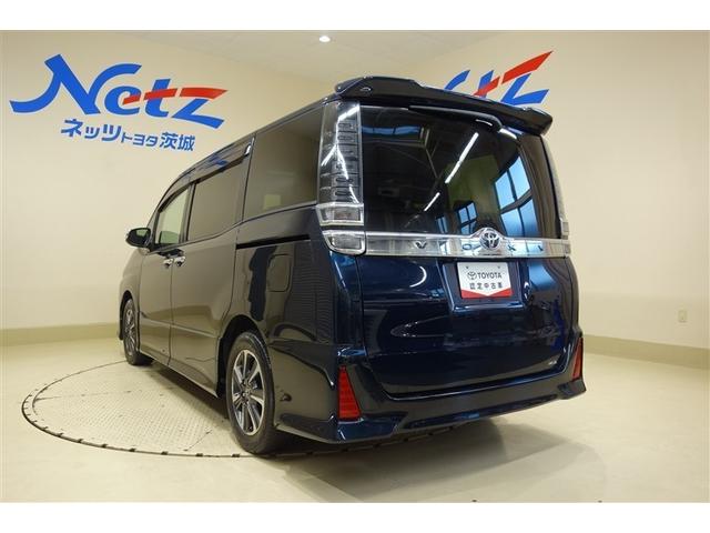 ヴォクシー ZS 煌 地上デジタル TSS 両側パワードア アイドリングストップ車 パワーウィンド 横滑防止 整備記録簿 DVD可 盗難防止装置 スマートエントリー Bカメラ AUX LEDヘッドライト メモリーナビ AW(9枚目)