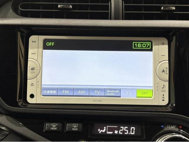 アクア G G’s 純正ナビ ワンセグTV ブルートゥース リヤカメラ ETC スマートキー オートエアコン パワーステアリング パワーウインドウ デュアルエアバッグ アルミホイール ロングラン保証(13枚目)