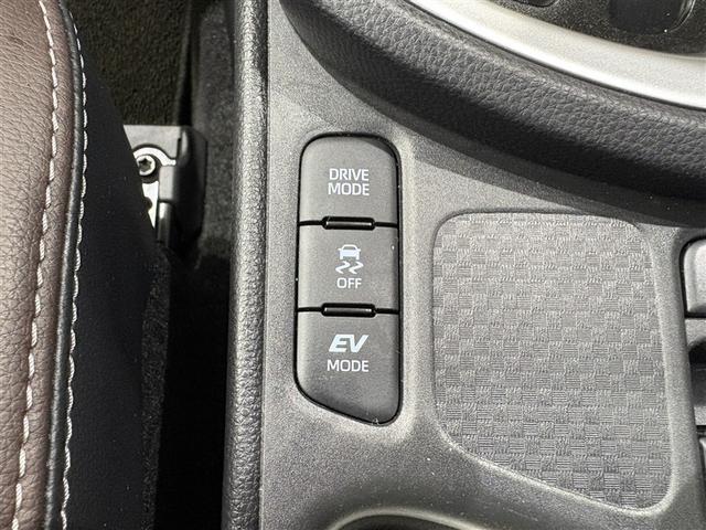 ヤリスクロス ハイブリッドZ ディスプレイオーディオナビ ブルートゥース 全周囲カメラ ETC スマートキー オートエアコン シートヒーター LEDライト クルーズコントロール パーキングサポートブレーキ セーフティセンス アルミ(16枚目)