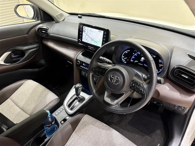 ヤリスクロス ハイブリッドZ ディスプレイオーディオナビ ブルートゥース 全周囲カメラ ETC スマートキー オートエアコン シートヒーター LEDライト クルーズコントロール パーキングサポートブレーキ セーフティセンス アルミ(18枚目)