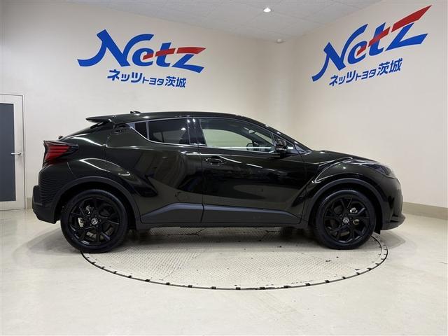 Ｃ－ＨＲ Ｇ　モード　ネロ　セーフティプラスＩＩＩ　プリクラッシュセーフティ　盗難防止装置　ＬＥＤヘッドライト　キーレス　半革　クルコン　定期点検記録簿　メモリーナビ　ＥＴＣ　スマートキー　ミュージックプレイヤー接続可　ナビ　ワンオーナー　バックカメラ（6枚目）