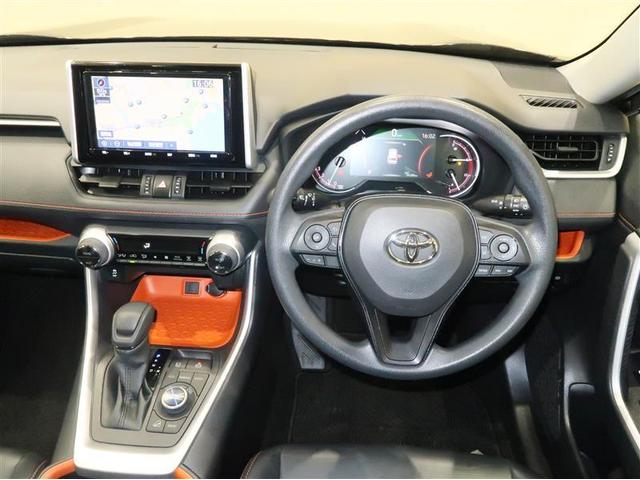 ＲＡＶ４ アドベンチャー　９型純正ナビ　フルセグＴＶ　ブルートゥース　ＤＶＤ再生　バックモニター　ＥＴＣ　ドライブレコーダー　スマートキー　電動シート　クルーズコントロール　ＬＥＤライト　オートエアコン　アルミホイール（11枚目）