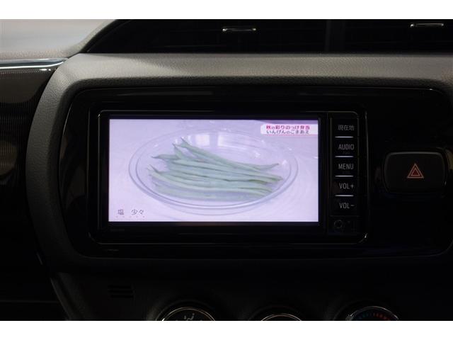 ヴィッツ Ｆ　セーフティーエディションＩＩ　純正ナビ　ワンセグＴＶ　ブルートゥース　リヤカメラ　ＥＴＣ　スマートキー　マニュアルエアコン　アイドリングストップ　横滑り抑制　パワーステアリング　パワーウインドウ　セーフティセンス　ロングラン保証（14枚目）