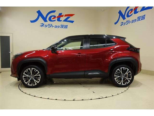 ヤリスクロス ハイブリッドZ インテリジェントキー アルミホイル LEDライト 1オ-ナ- リアカメラ クルーズコントロール 整備記録簿 横滑り防止システム ナビTV メモリーナビゲーション 電動シ-ト パワステ オートエアコン(11枚目)