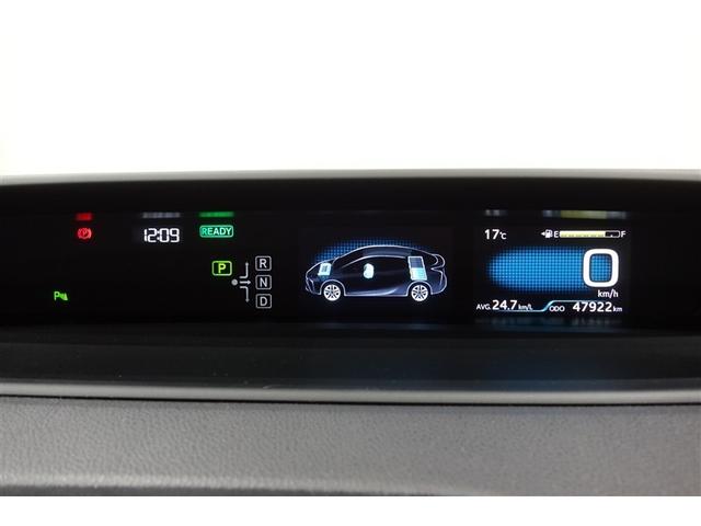プリウス ＳセーフティプラスＩＩ　１００Ｖ電源　９型純正ナビ　フルセグＴＶ　ブルートゥース　ＤＶＤ再生　全周囲カメラ　ＥＴＣ　スマートキー　オートエアコン　クルーズコントロール　ＬＥＤライト　ブラインドスポットモニタ　セーフティセンス（16枚目）