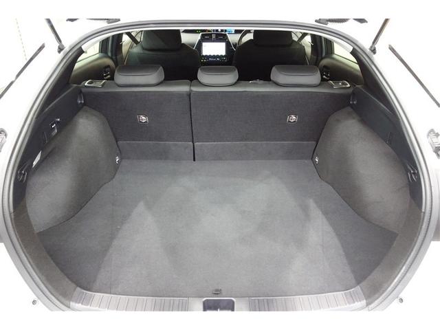 プリウス ＳセーフティプラスＩＩ　１００Ｖ電源　９型純正ナビ　フルセグＴＶ　ブルートゥース　ＤＶＤ再生　全周囲カメラ　ＥＴＣ　スマートキー　オートエアコン　クルーズコントロール　ＬＥＤライト　ブラインドスポットモニタ　セーフティセンス（25枚目）