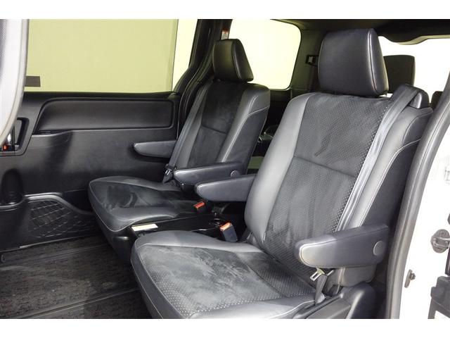 ヴォクシー ハイブリッドＺＳ　煌ＩＩＩ　１０型純正ナビ　フルセグＴＶ　ブルートゥース　ＤＶＤ再生　後席モニター　リヤカメラ　ＥＴＣ　スマートキー　オートエアコン　クルーズコントロール　ＬＥＤライト　両側電動ドア　セーフティセンス　アルミ（28枚目）