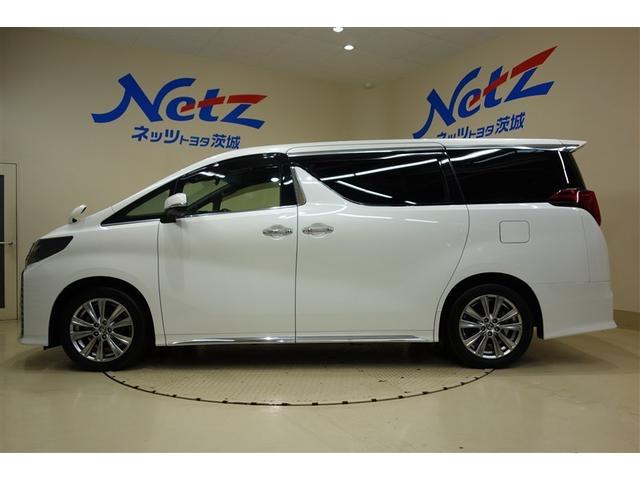 アルファード 2.5S タイプゴールドII ディスプレイオーディオ フルセグTV ブルートゥース 後席モニター リヤカメラ ETC スマートキー オートエアコン クルーズコントロール LEDライト 両側電動ドア 電動バックドア セーフティセンス(10枚目)