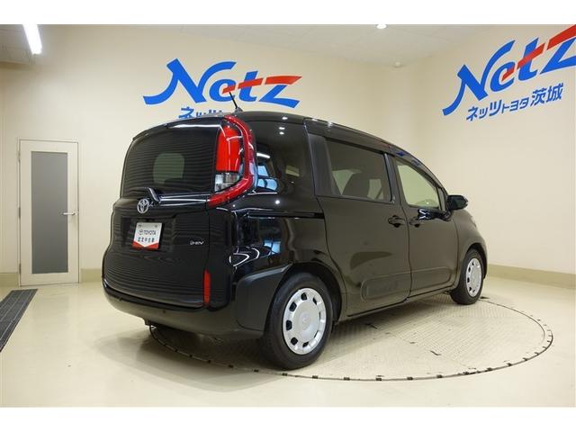 シエンタ ハイブリッドＧ　ディスプレイオーディオナビ　フルセグＴＶ　ブルートゥース　ＤＶＤ再生　全周囲カメラ　ＥＴＣ　ドライブレコーダー　スマートキー　オートエアコン　クルーズコントロール　ＬＥＤライト　両側電動ドア　アルミ（7枚目）