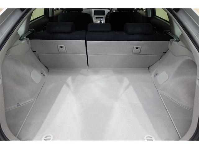 プリウス Ｓ　アイドリングストップ搭載　ＡＵＸ接続可　インテリキー　デュアルエアバック　エアＢ　イモビライザー　ワンオーナー車　ナビＴＶ　ＡＵＴＯエアコン　横スベリ防止　アルミホイール　ＥＴＣ装備　ＡＢＳ　取説記録（24枚目）