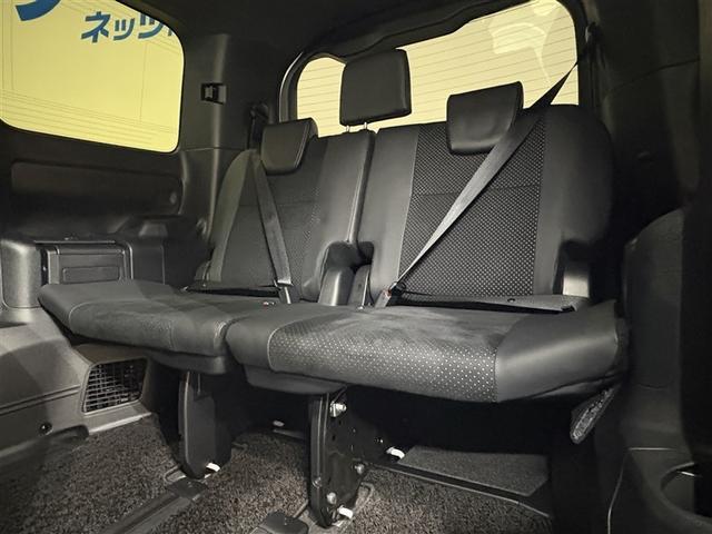 ヴォクシー ＺＳ　煌ＩＩＩ　純正ナビ　フルセグＴＶ　ブルートゥース　ＤＶＤ再生　リヤカメラ　ＥＴＣ　スマートキー　オートエアコン　クルーズコントロール　ＬＥＤライト　両側電動ドア　パーキングサポートブレーキ　セーフティセンス（30枚目）