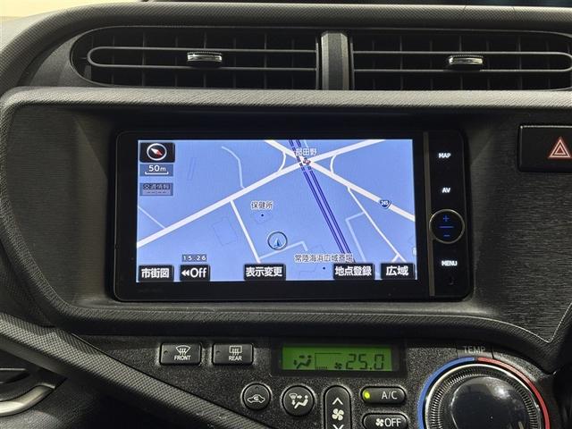 アクア Ｇブラックソフトレザーセレクション　Ｗエアバッグ　スマ－トキ－　ＥＣＯモード　ＬＥＤ　ナビＴＶ　イモビ　地デジテレビ　整備記録簿　Ｒカメラ　１オーナー　ＡＵＴＯエアコン　ＤＶＤ再生機能　ＥＳＣ　ＥＴＣ　ＡＷ　キーレス　ＰＳ　ＡＢＳ　ＰＷ（13枚目）