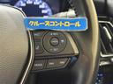 追従機能付きレーダークルーズコントロールで、前方の車両との車速に応じた車間距離を保ち、追従走行を支援します。
