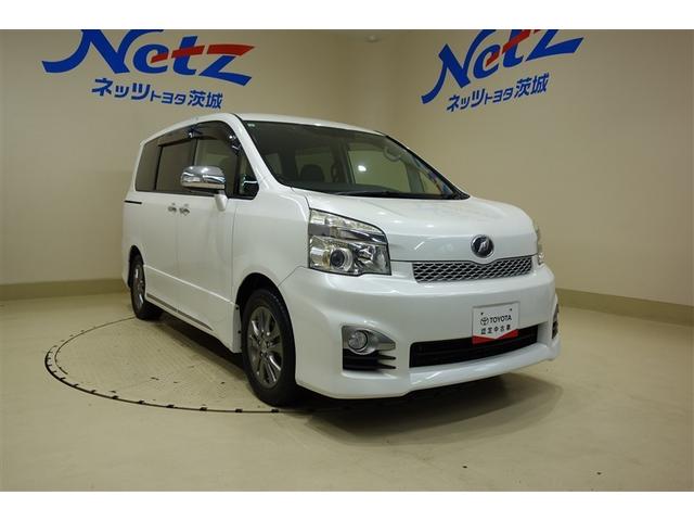 ヴォクシー ZS 煌Z 両側電動パワースライドドア 記録簿付 Rカメラ プッシュスタートスマートキー 1オーナー パワーステアリング エアコン ナビテレビ DVD再生可 フルセグテレビ 助手席エアバッグ 盗難防止システム(5枚目)