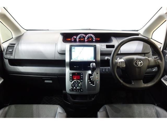 ヴォクシー ZS 煌Z 両側電動パワースライドドア 記録簿付 Rカメラ プッシュスタートスマートキー 1オーナー パワーステアリング エアコン ナビテレビ DVD再生可 フルセグテレビ 助手席エアバッグ 盗難防止システム(11枚目)