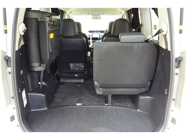 ヴォクシー ZS 煌Z 両側電動パワースライドドア 記録簿付 Rカメラ プッシュスタートスマートキー 1オーナー パワーステアリング エアコン ナビテレビ DVD再生可 フルセグテレビ 助手席エアバッグ 盗難防止システム(26枚目)