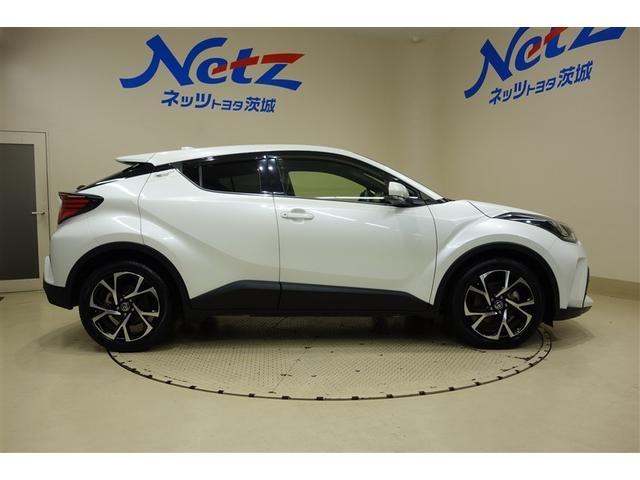 Ｃ－ＨＲ Ｇ　ドライブレコーダー付　衝突軽減　ＥＳＣ　キーレスエントリー　Ｉストップ　ＬＥＤライト　Ｂカメ　盗難防止システム　ナビ＆ＴＶ　ワンオ－ナ－　半革シート　地デジ　オートクルーズコントロール　整備記録簿（6枚目）
