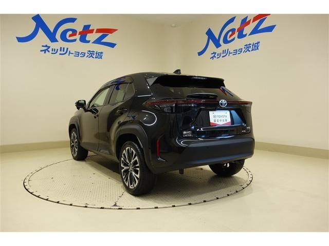 ヤリスクロス ハイブリッドZ 100V電源 ディスプレイオーディオ フルセグTV ブルートゥース リヤカメラ ETC スマートキー オートエアコン シートヒーター LEDライト クルーズコントロール セーフティセンス アルミ(10枚目)