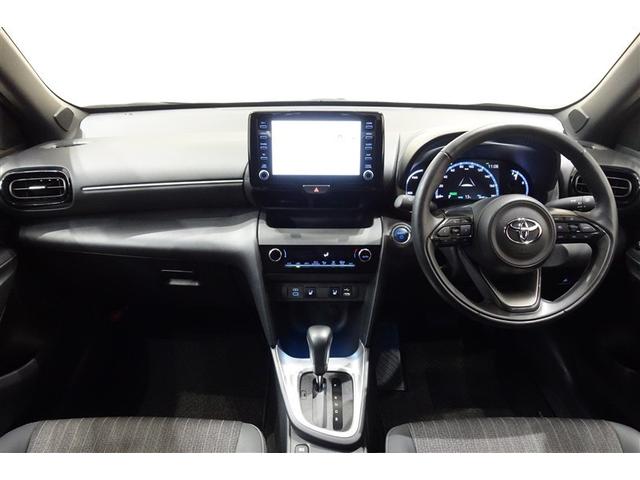 ヤリスクロス ハイブリッドZ 100V電源 ディスプレイオーディオ フルセグTV ブルートゥース リヤカメラ ETC スマートキー オートエアコン シートヒーター LEDライト クルーズコントロール セーフティセンス アルミ(11枚目)