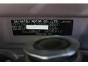 コーションプレートです。フレームナンバーやカラーコードなどが記載されています。