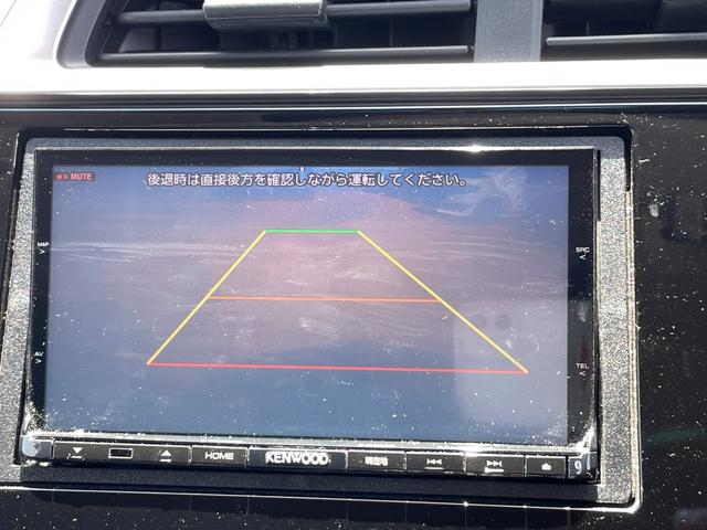 フィットハイブリッド Ｆパッケージ　社外ナビ　バックカメラ　ＥＴＣ　ステアリングリモコン　スマートキー　４ＷＤ　アイドリングストップ　フルセグ　スペアキー　ＣＤ　ＤＶＤ（32枚目）
