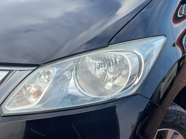 フリードハイブリッド ジャストセレクション　バックカメラ　ナビ　ＴＶ　オートクルーズコントロール　両側電動スライドドア　ＨＩＤ　スマートキー　電動格納ミラー　３列シート　ウォークスルー　ＣＶＴ　アルミホイール　ＣＤ　ＤＶＤ再生　ＵＳＢ（23枚目）