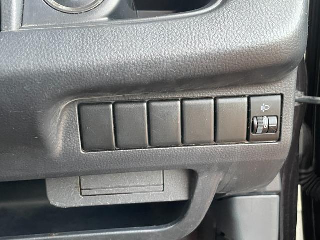 モコ X スマートキー 電動格納ミラー ベンチシート CVT 盗難防止システム ABS CD USB 衝突安全ボディ エアコン パワーステアリング パワーウィンドウ(6枚目)