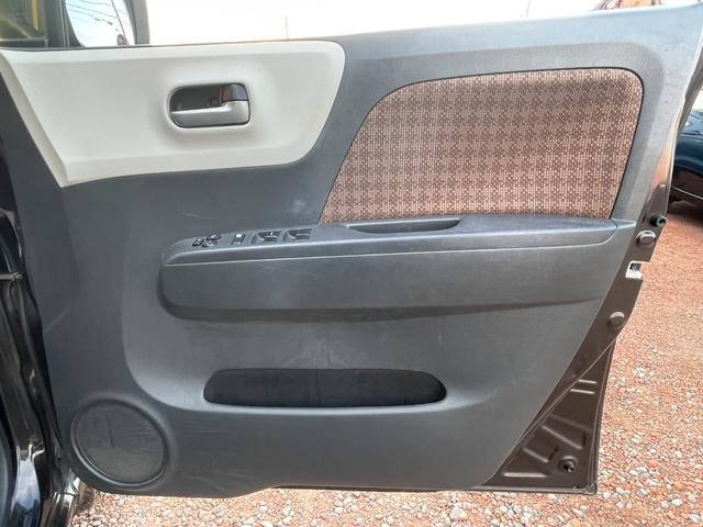 モコ X スマートキー 電動格納ミラー ベンチシート CVT 盗難防止システム ABS CD USB 衝突安全ボディ エアコン パワーステアリング パワーウィンドウ(8枚目)