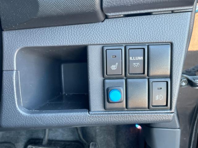 ワゴンＲスティングレー リミテッドＩＩ　ドライブレコーダー　ＥＴＣ　ナビ　ＴＶ　オートライト　ＨＩＤ　スマートキー　電動格納ミラー　シートヒーター　ＣＶＴ　盗難防止システム　ＡＢＳ　ＣＤ　アルミホイール　衝突安全ボディ　エアコン　ダウンサス（9枚目）