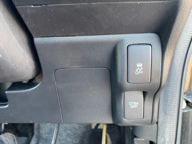 N-BOX G・Lパッケージ ETC バックカメラ 両側スライド・片側電動 ナビ TV オートライト スマートキー アイドリングストップ 電動格納ミラー ベンチシート CVT 盗難防止システム ABS ESC CD USB(11枚目)