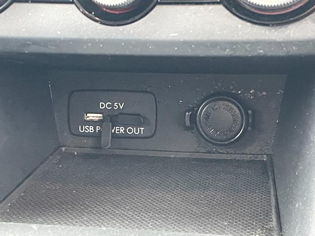 インプレッサスポーツ １．６ｉ－Ｌアイサイト　バックカメラ　ナビ　ＴＶ　オートクルーズコントロール　レーンアシスト　衝突被害軽減システム　アルミホイール　スマートキー　アイドリングストップ　ＣＶＴ　盗難防止システム　ＡＢＳ　ＥＳＣ　ＣＤ　ＵＳＢ（32枚目）