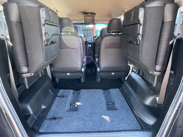 フリードハイブリッド ジャストセレクション　ＥＴＣ　バックカメラ　ナビ　ＴＶ　オートクルーズコントロール　両側電動スライドドア　ＨＩＤ　スマートキー　アイドリングストップ　電動格納ミラー　後席モニター　３列シート　ＣＶＴ　アルミホイール　ＵＳＢ（31枚目）