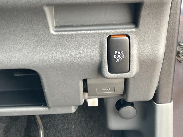 タント カスタムRS ETC バックカメラ 電動スライドドア TV HID スマートキー ベンチシート CVT 盗難防止システム ABS CD DVD再生 USB アルミホイール 衝突安全ボディ エアコン(12枚目)