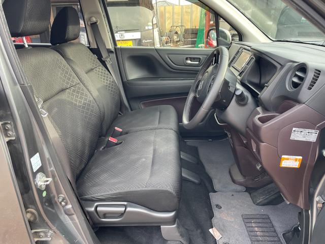 N-WGNカスタム G バックカメラ ナビ オートライト HID スマートキー アイドリングストップ ベンチシート CVT 盗難防止システム ABS ESC CD USB ミュージックプレイヤー接続可 アルミホイール(31枚目)