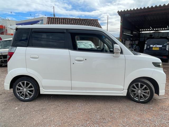 この度は当店のお車をご覧になっていただき、誠にありがとうございます。じっくり現車確認して頂けるよう、ご準備を致します！