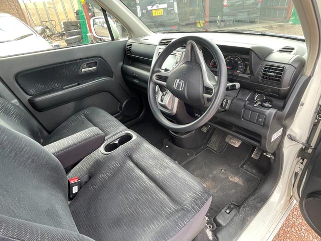 ご覧いただきありがとうございます♪気になったお車がありましたらお気軽にお電話をください♪