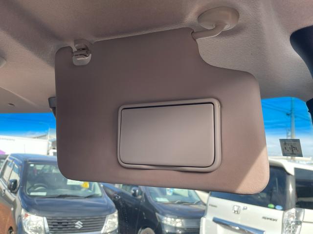 N-BOX G ターボSSパッケージ 4WD バックカメラ 両側電動スライドドア ナビ TV オートクルーズコントロール 衝突被害軽減システム オートライト HID スマートキー アイドリングストップ シートヒーター ベンチシート CVT(26枚目)